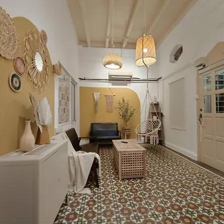 Unesco Bohemian Style Heritage House At Georgetown 5Br 14 Pax Exterior photo