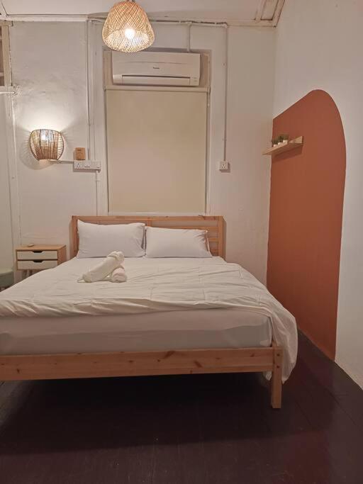 Unesco Bohemian Style Heritage House At 5br 14 Pax * George Town