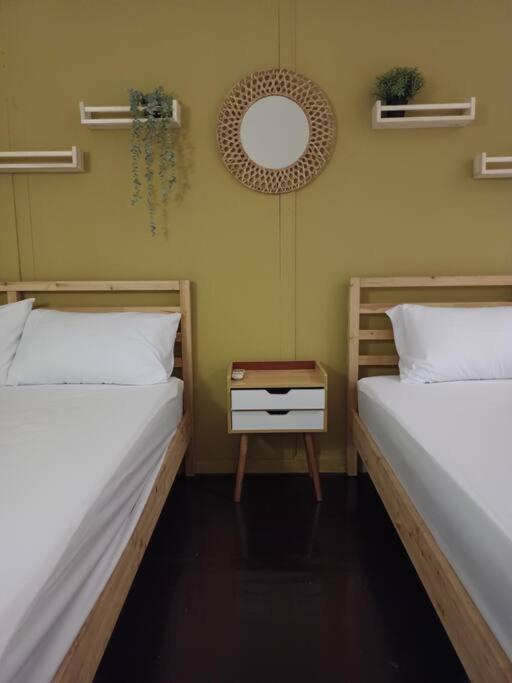 Unesco Bohemian Style Heritage House At 5br 14 Pax * George Town