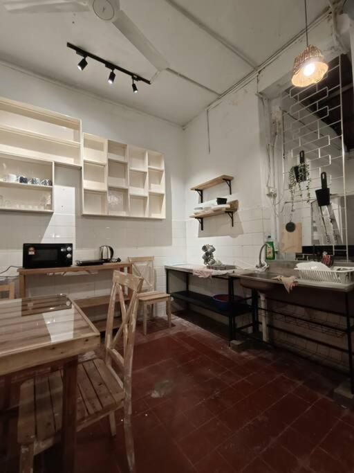 Unesco Bohemian Style Heritage House At 5br 14 Pax