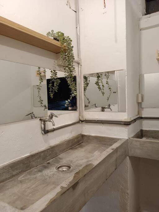 Unesco Bohemian Style Heritage House At 5br 14 Pax * George Town